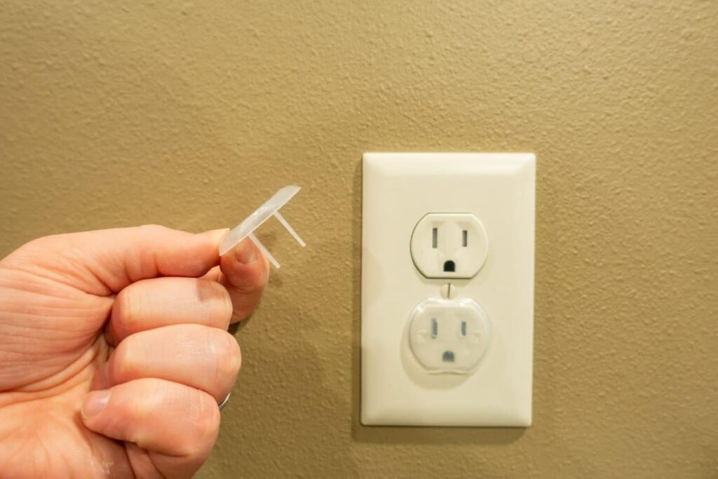 10 Reasons Safety 1st Electrical Outlet Baby Proof Covers Are a Must Have for Every Home baby and childhood outlet covers baby edge